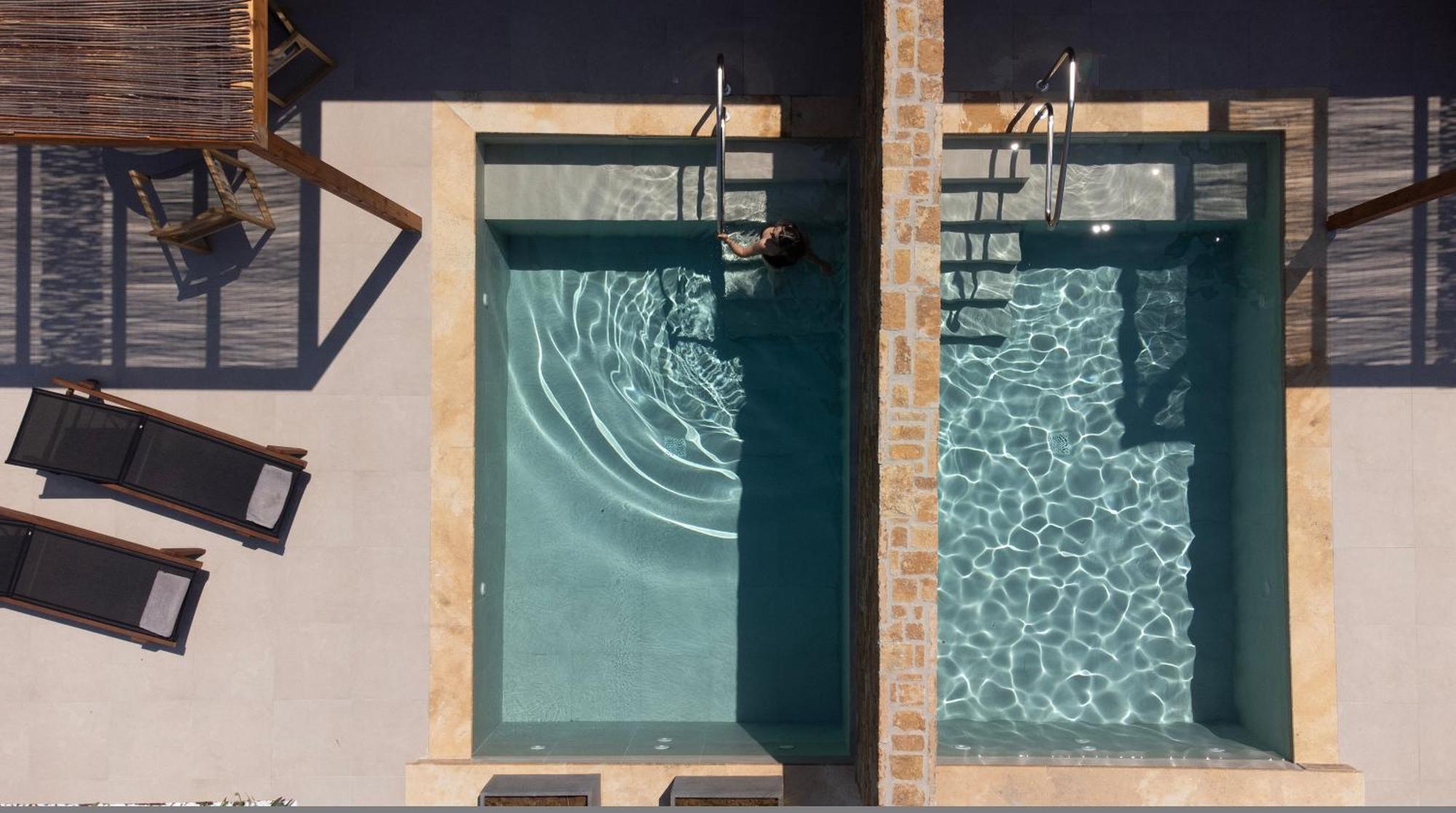 باليوري Pnoes Luxury Suites المظهر الخارجي الصورة